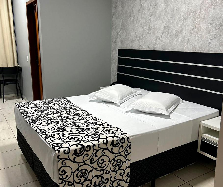 Quarto Casal